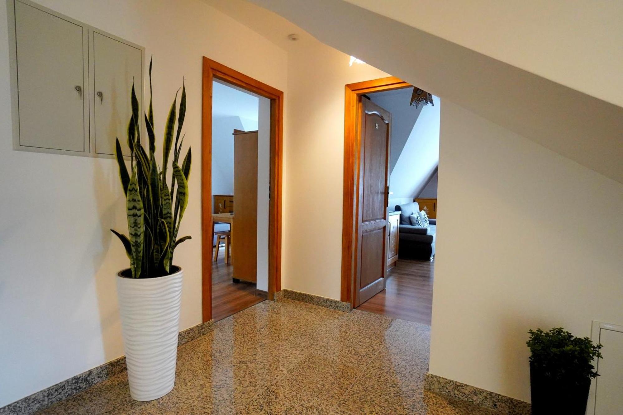 Apartamenty U Trebuniow ซุเค ภายนอก รูปภาพ